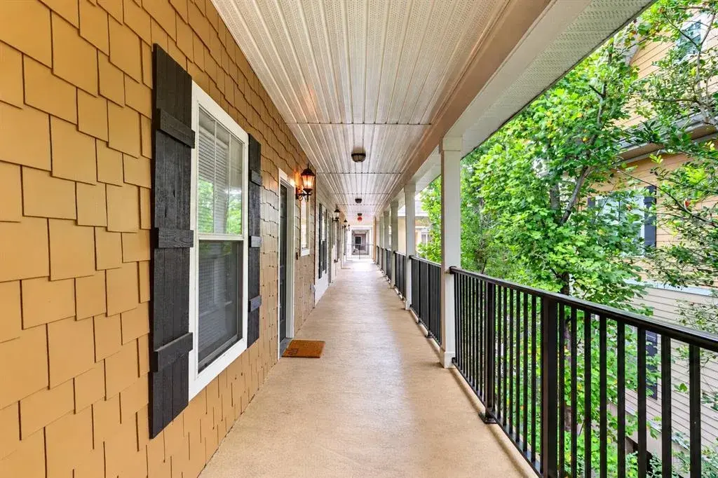 Property for sale at 1440 NW 3RD PLACE UNIT 305, GAINESVILLE, FL, 32603