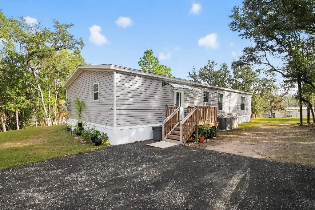 Property for sale at 13230 NE 9TH STREET, WILLISTON, FL, 32696