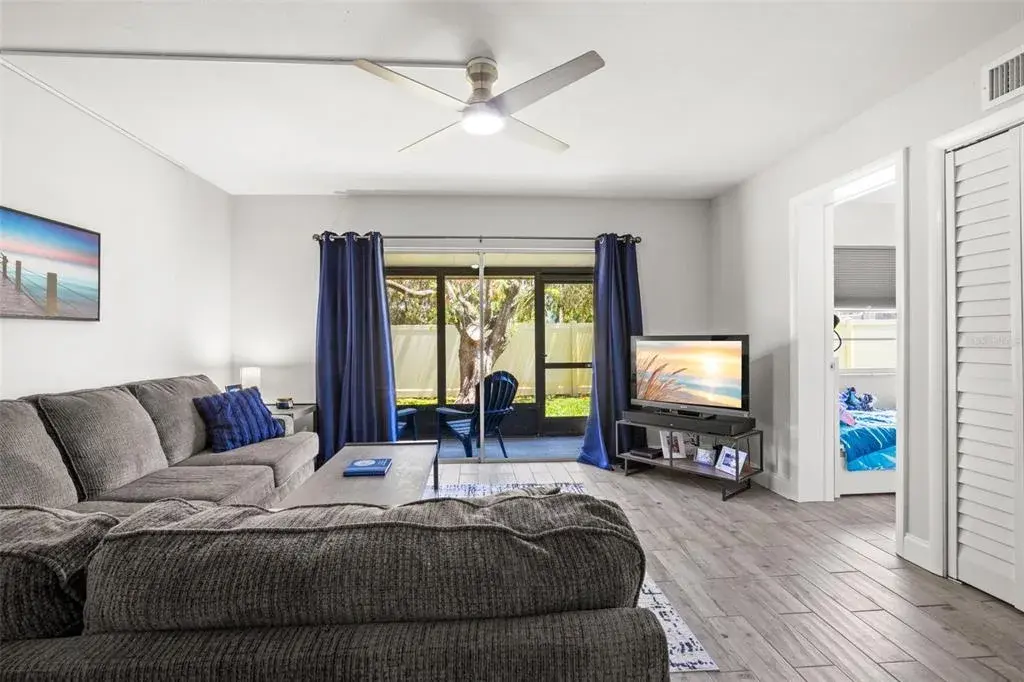 Property for sale at 1147 KING ARTHUR COURT UNIT 204, DUNEDIN, FL, 34698
