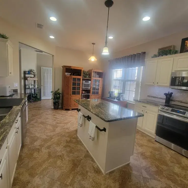 Property for sale at 9302 SE 120TH LOOP, SUMMERFIELD, FL, 34491