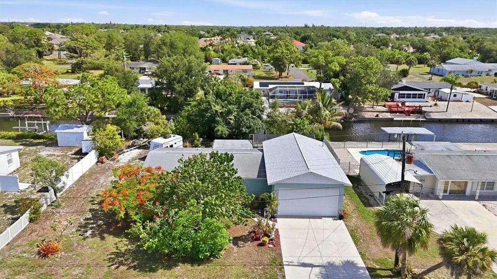 Property for sale at 852 E 6TH STREET, ENGLEWOOD, FL, 34223