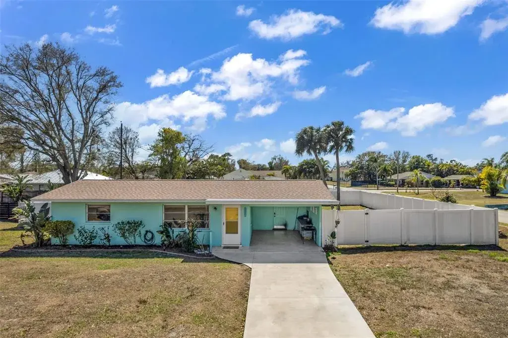 Property for sale at 960 DARWIN ROAD, VENICE, FL, 34293