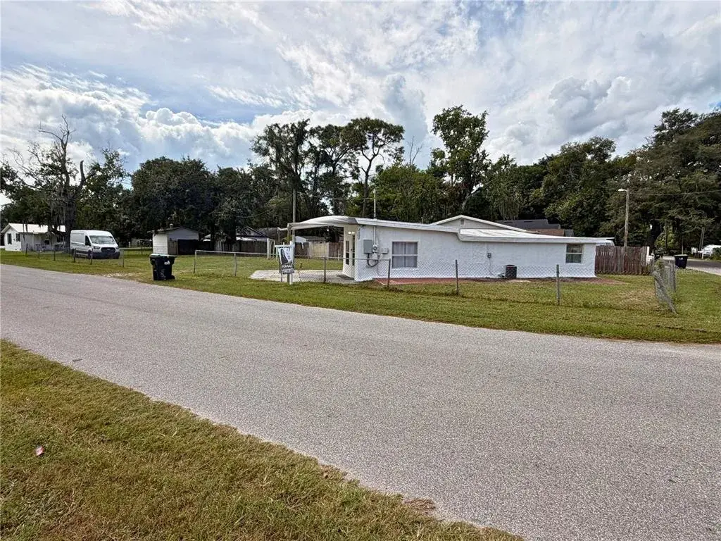 Property for sale at 2602 SIDNEY AVENUE, ORLANDO, FL, 32810
