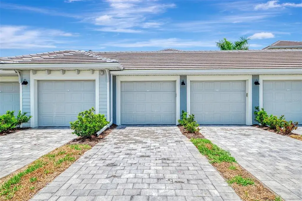 Property for sale at 12520 GALAPAGOS COURT UNIT 102, VENICE, FL, 34293