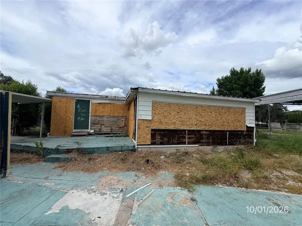 Property for sale at 12024 LAKEVIEW DRIVE, LEESBURG, FL, 34788