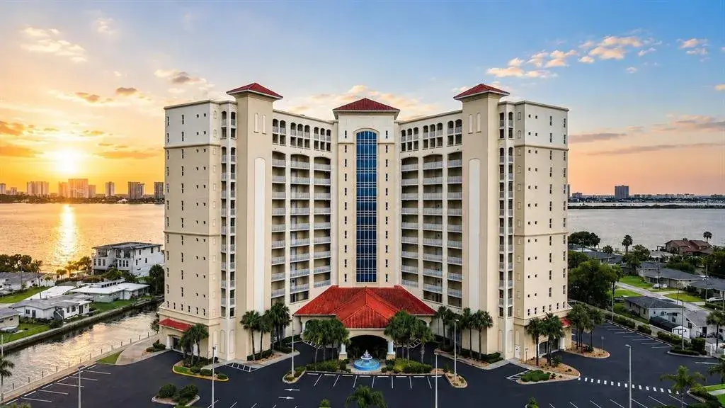Property for sale at 2801 S RIDGEWOOD AVENUE UNIT 504, SOUTH DAYTONA, FL, 32119