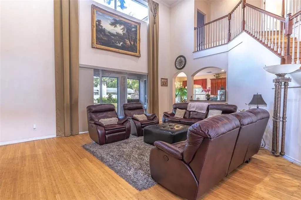 Property for sale at 915 HICKORY FORK DRIVE, SEFFNER, FL, 33584