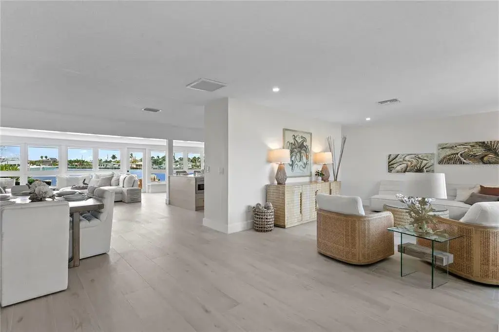 Property for sale at 11625 6TH STREET E, TREASURE ISLAND, FL, 33706