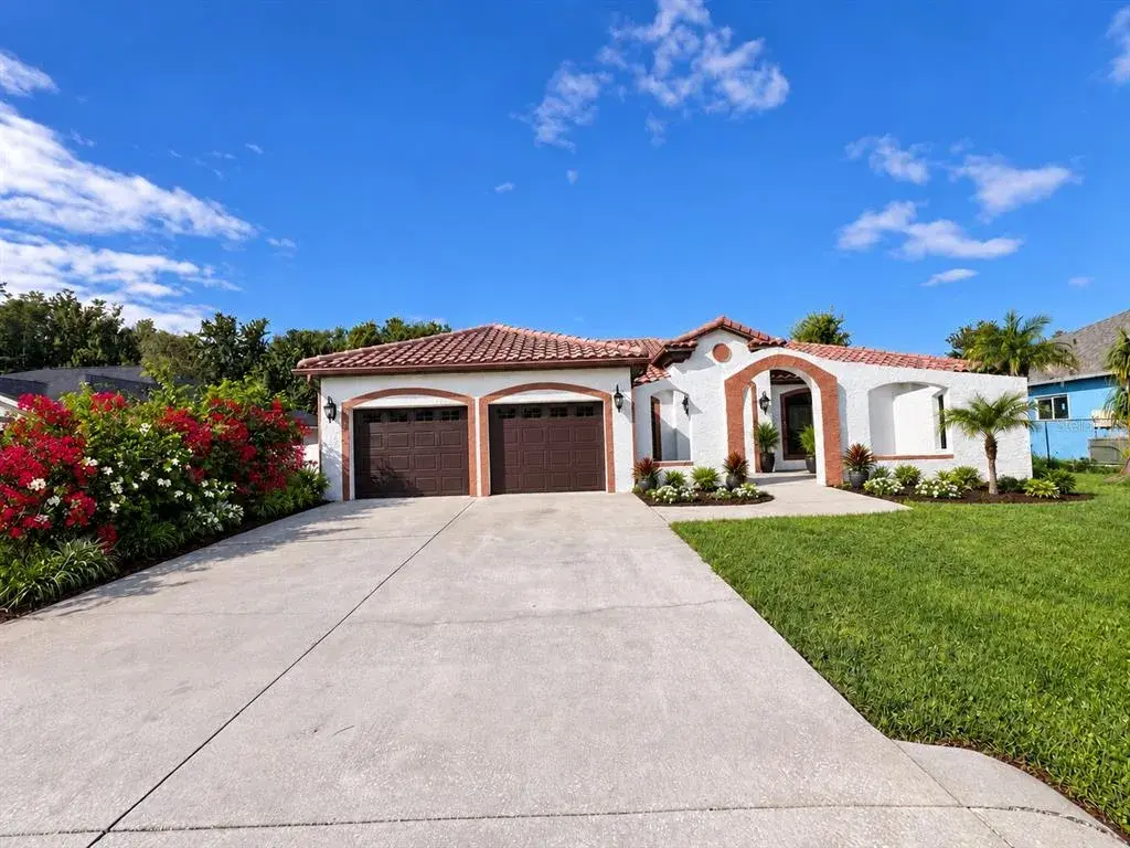 Property for sale at 2416 REGENT WAY, KISSIMMEE, FL, 34758