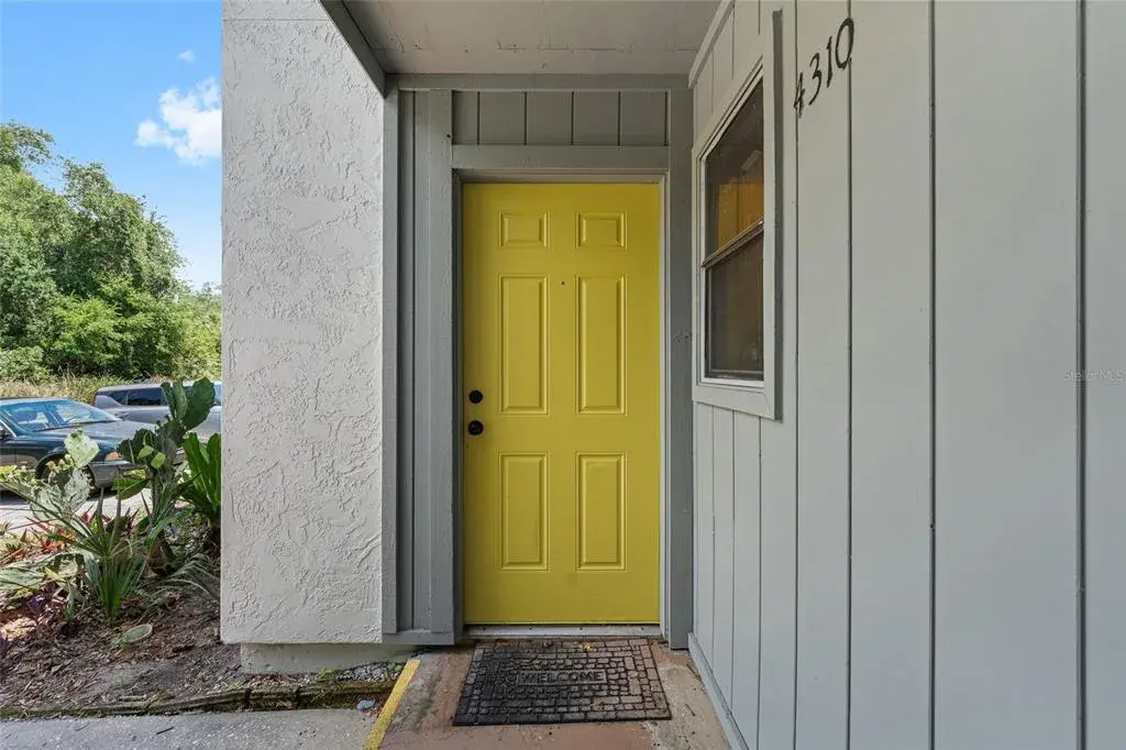 Property for sale at 4310 LAKEWAY DRIVE UNIT 12B, ORLANDO, FL, 32839