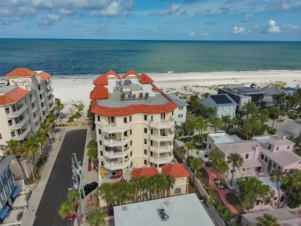 Property for sale at 14 SOMERSET STREET UNIT 3C, CLEARWATER, FL, 33767