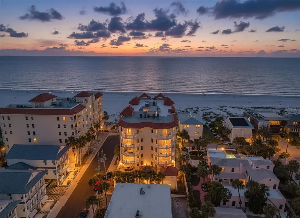 Property for sale at 14 SOMERSET STREET UNIT 3C, CLEARWATER, FL, 33767