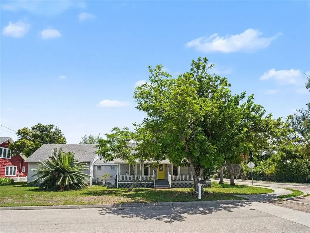 Property for sale at 502 7TH AVENUE W, PALMETTO, FL, 34221