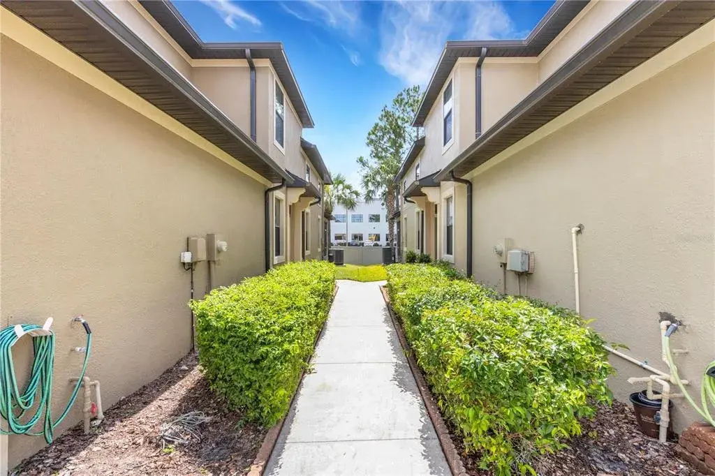 Property for sale at 5166 BAY ISLE CIRCLE, CLEARWATER, FL, 33760