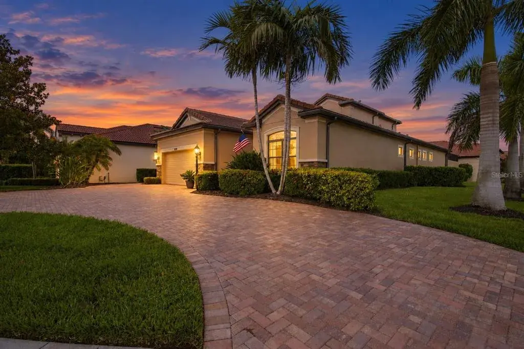Property for sale at 10619 GLENCORSE TERRACE, BRADENTON, FL, 34211