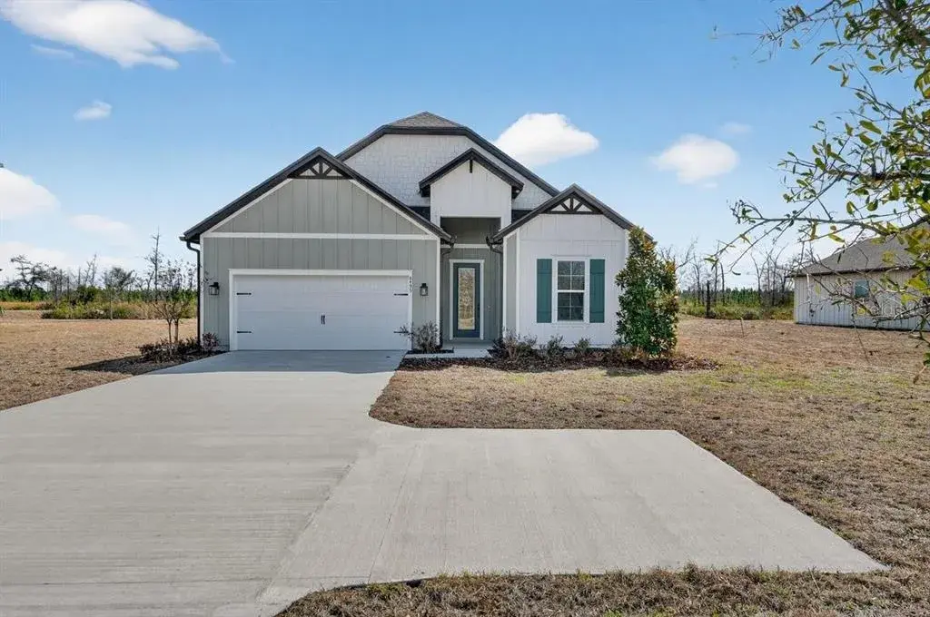 Property for sale at 8495 FORD ROAD, BRYCEVILLE, FL, 32009