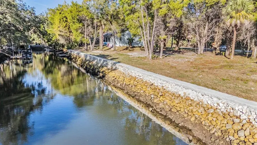 Property for sale at 3924 N APALACHEE POINT, CRYSTAL RIVER, FL, 34428
