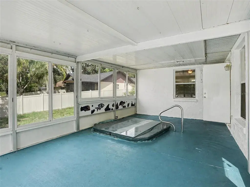 Property for sale at 808 CHAMBERLAIN LOOP, LAKE WALES, FL, 33853