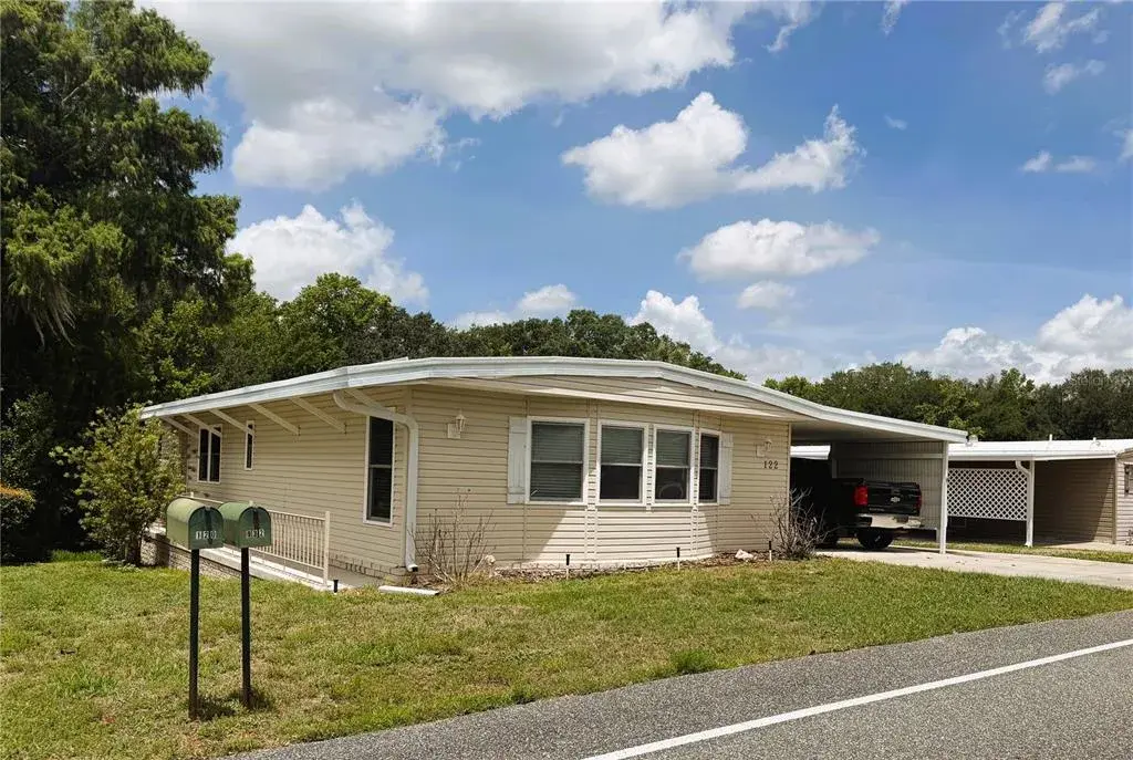 Property for sale at 122 PALO VERDE DRIVE, LEESBURG, FL, 34748