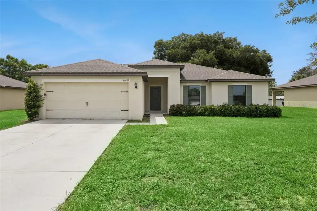 Property for sale at 35669 ROSE MOSS AVENUE, LEESBURG, FL, 34788