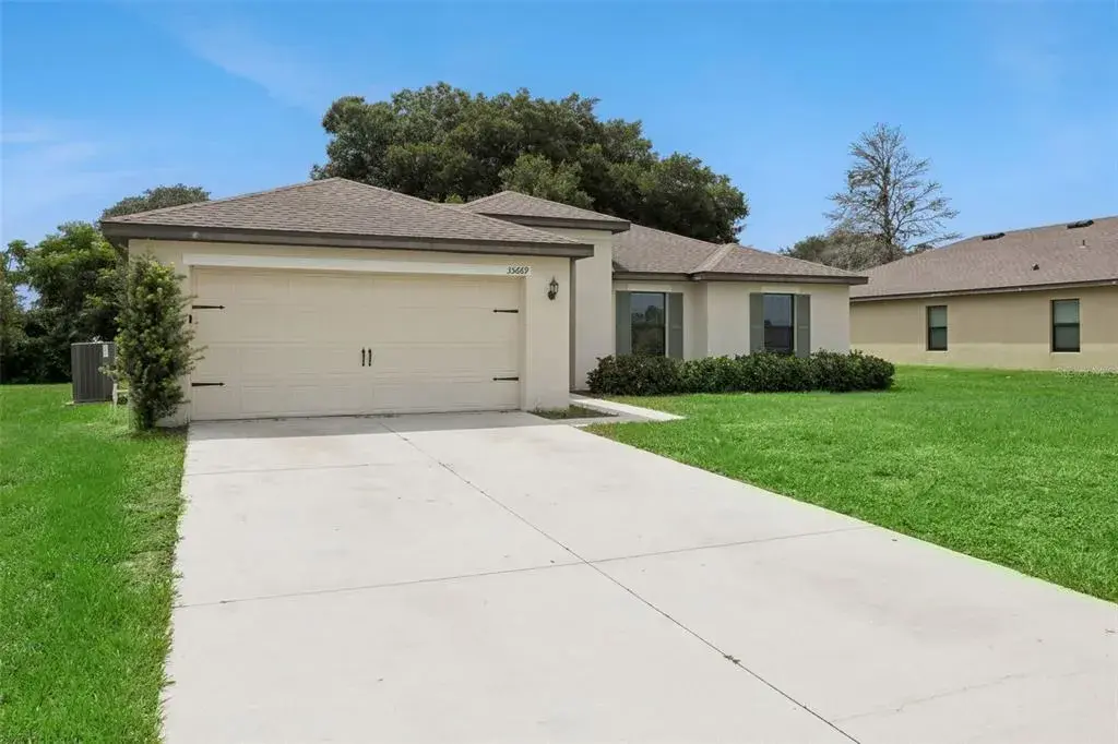 Property for sale at 35669 ROSE MOSS AVENUE, LEESBURG, FL, 34788