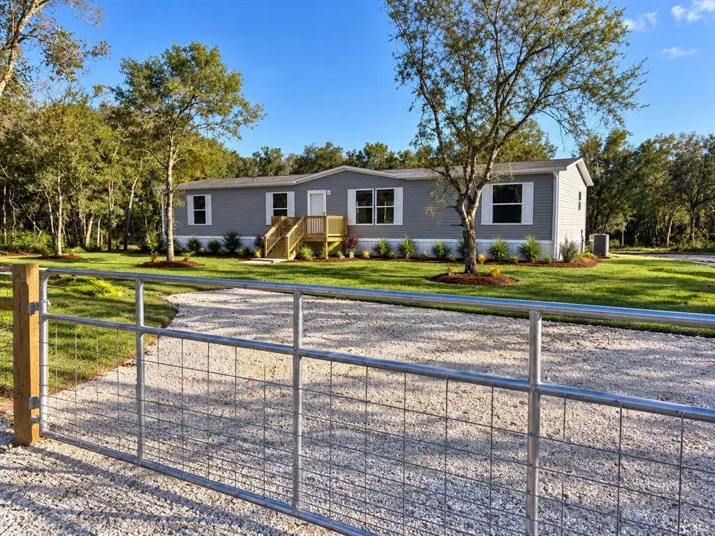 Property for sale at 16854 NW 254TH STREET, OKEECHOBEE, FL, 34972