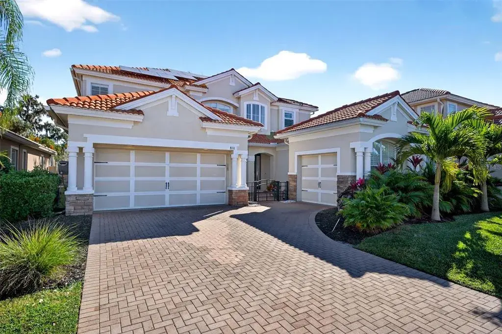 Property for sale at 8111 SANTA ROSA COURT, SARASOTA, FL, 34243