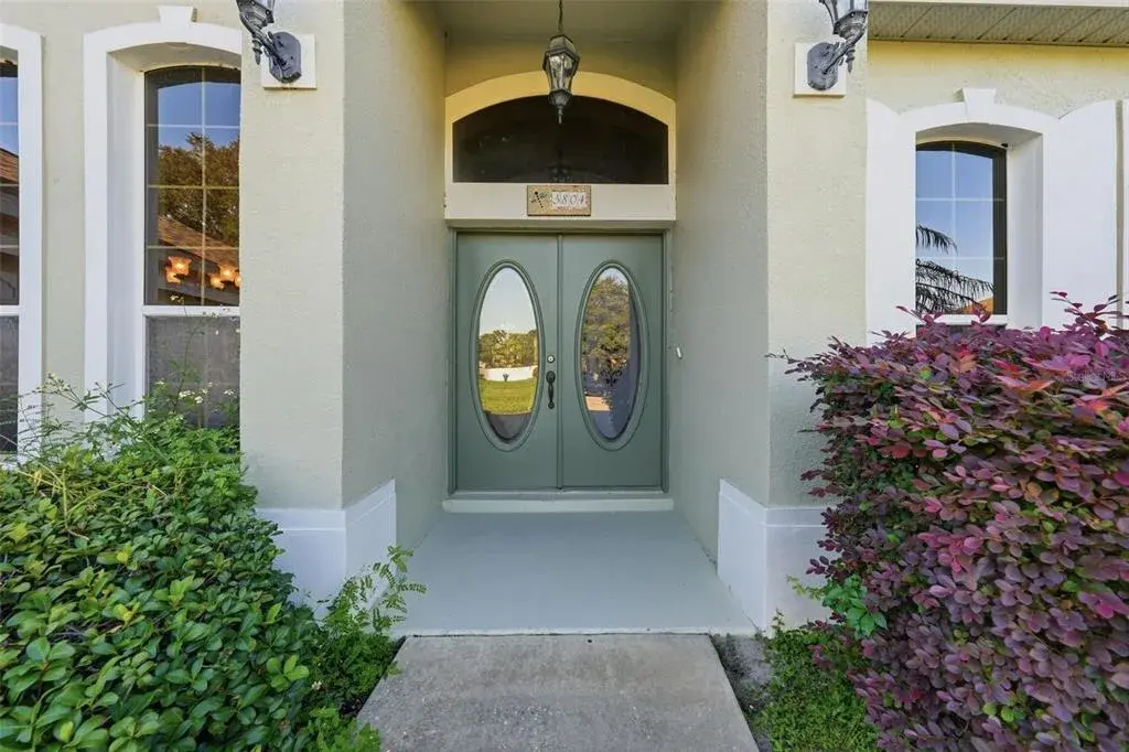 Property for sale at 3804 BAYSHORE CIRCLE, TAVARES, FL, 32778