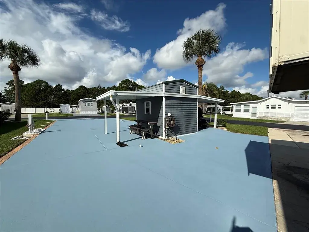 Property for sale at 490 PINE LOOP, FROSTPROOF, FL, 33843