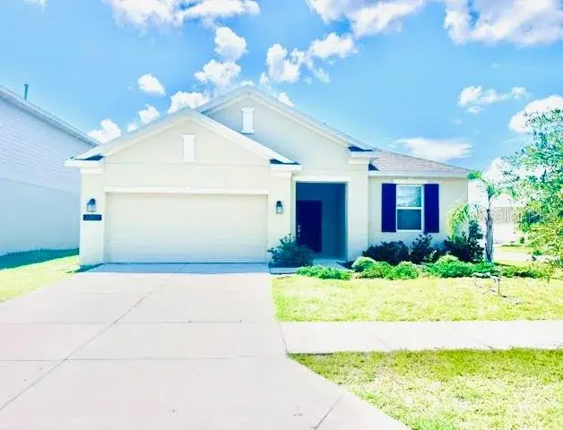Property for sale at 33611 SKY BLOSSOM CIRCLE, LEESBURG, FL, 34788