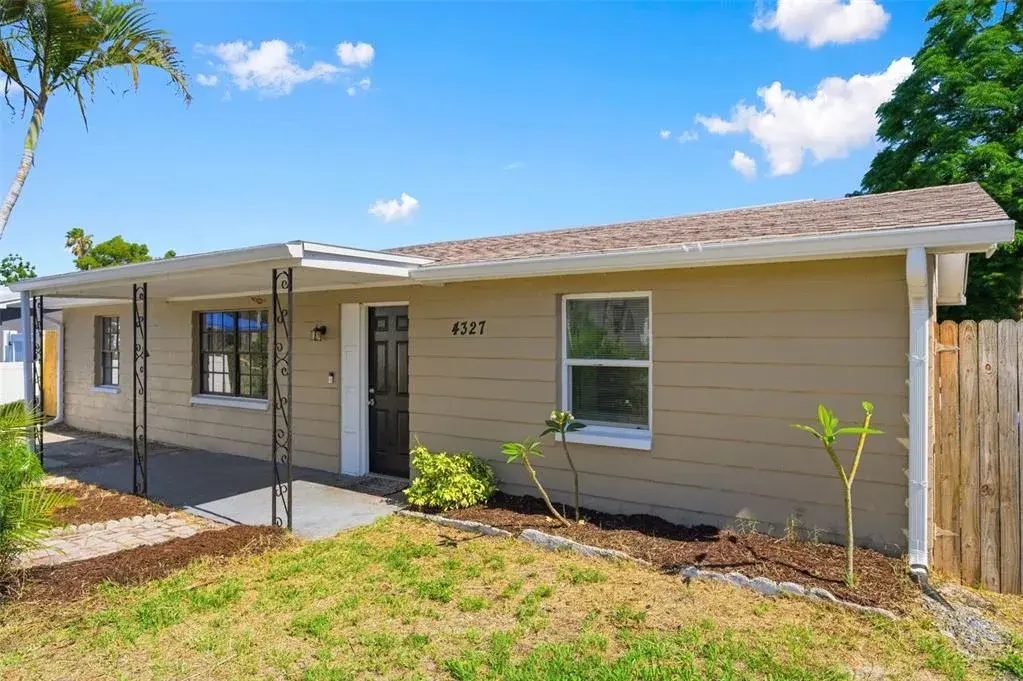 Property for sale at 4327 BEACON SQUARE DRIVE, HOLIDAY, FL, 34691