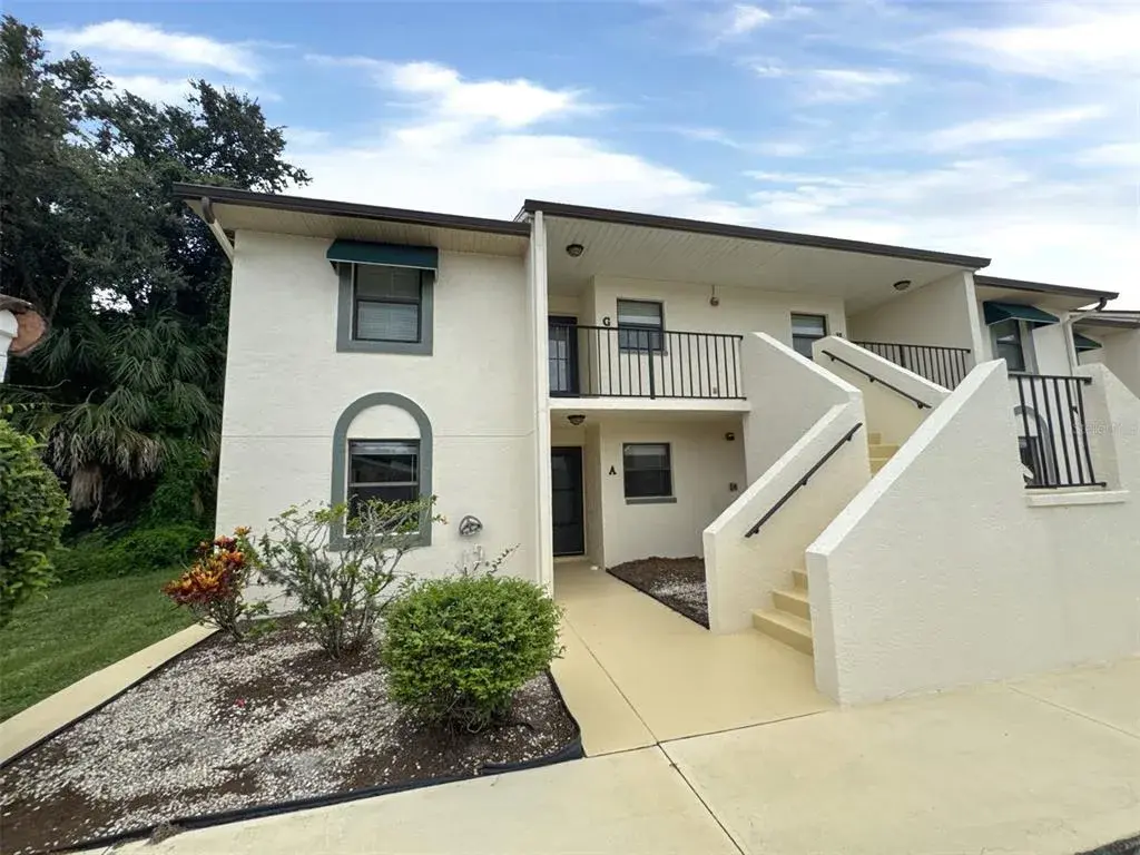 first floor end unit