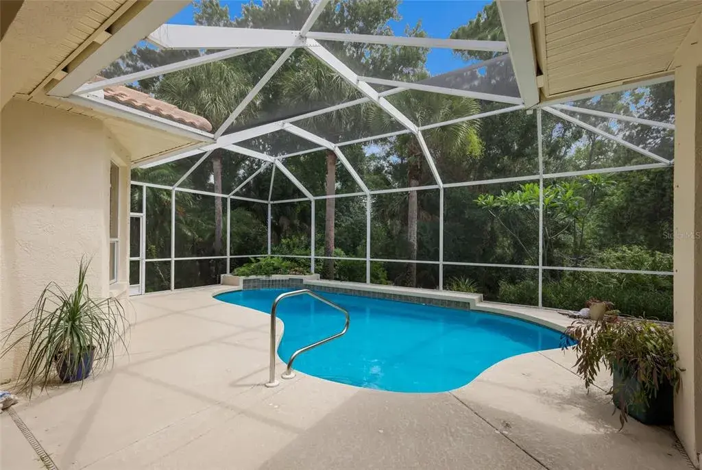 Property for sale at 8005 WATERVIEW BOULEVARD, LAKEWOOD RANCH, FL, 34202