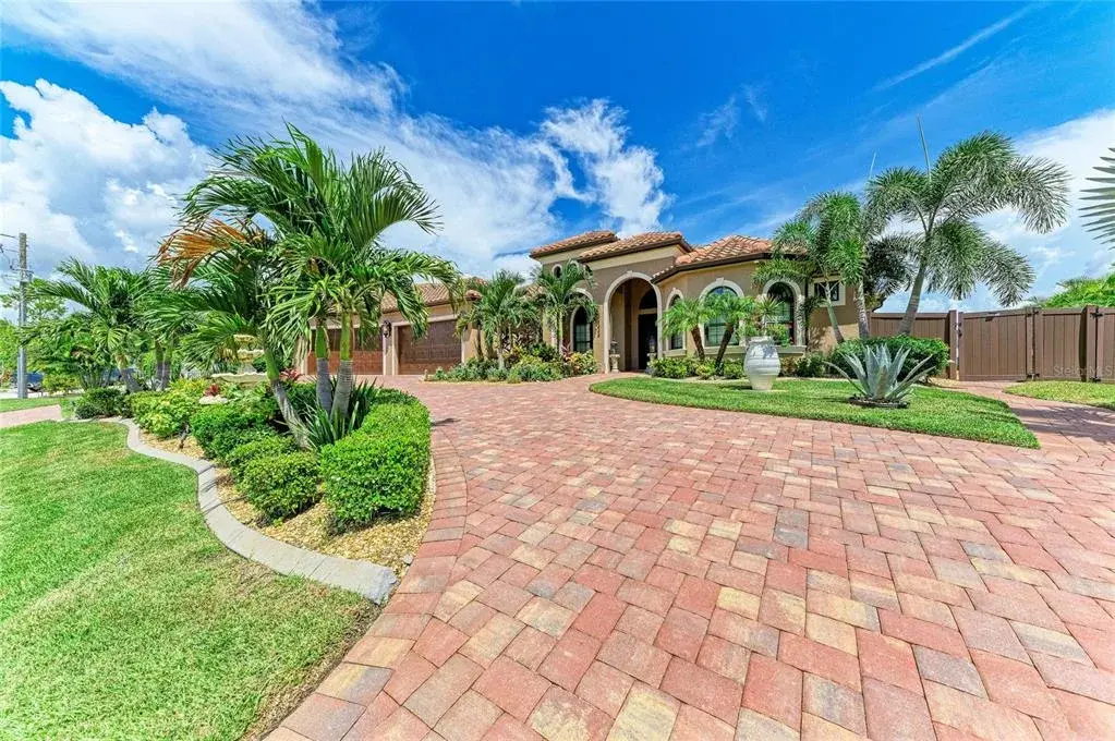 Property for sale at 16488 LIGGETT CIRCLE, PORT CHARLOTTE, FL, 33981