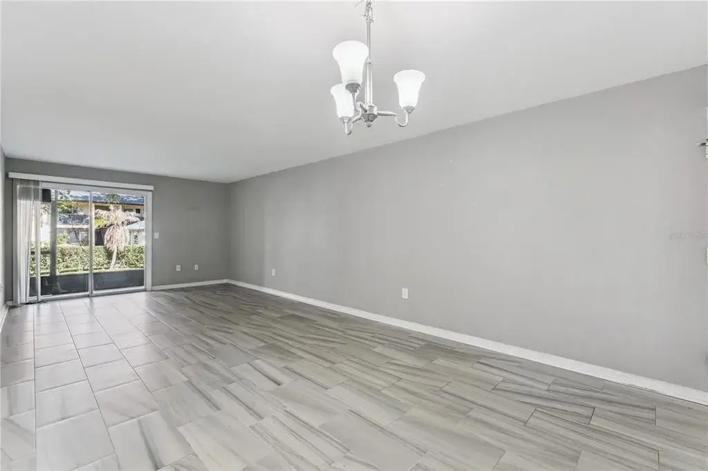 Property for sale at 950 LAKE DESTINY ROAD UNIT B, ALTAMONTE SPRINGS, FL, 32714