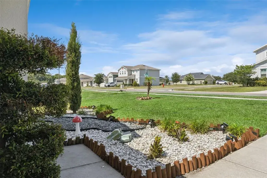 Property for sale at 31736 BROADWATER AVENUE, LEESBURG, FL, 34748