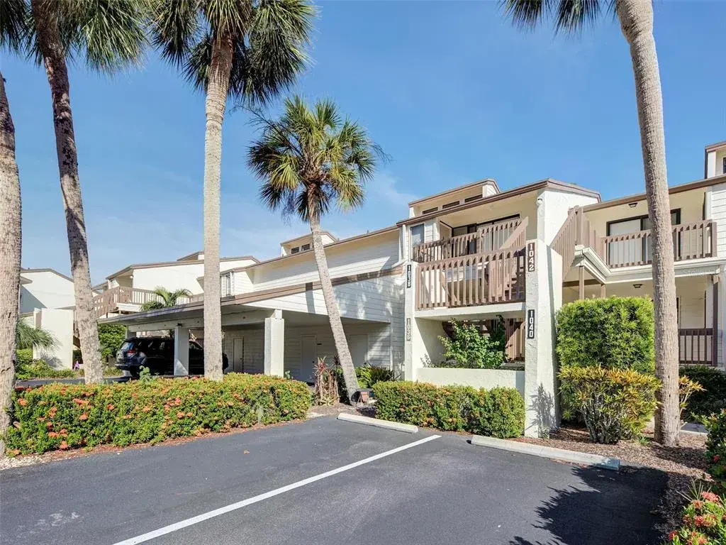 Property for sale at 1036 BIRD BAY WAY UNIT 281, VENICE, FL, 34285