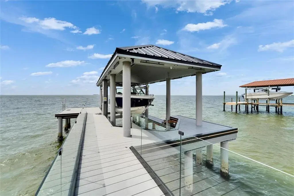 Property for sale at 6526 SURFSIDE BOULEVARD, APOLLO BEACH, FL, 33572