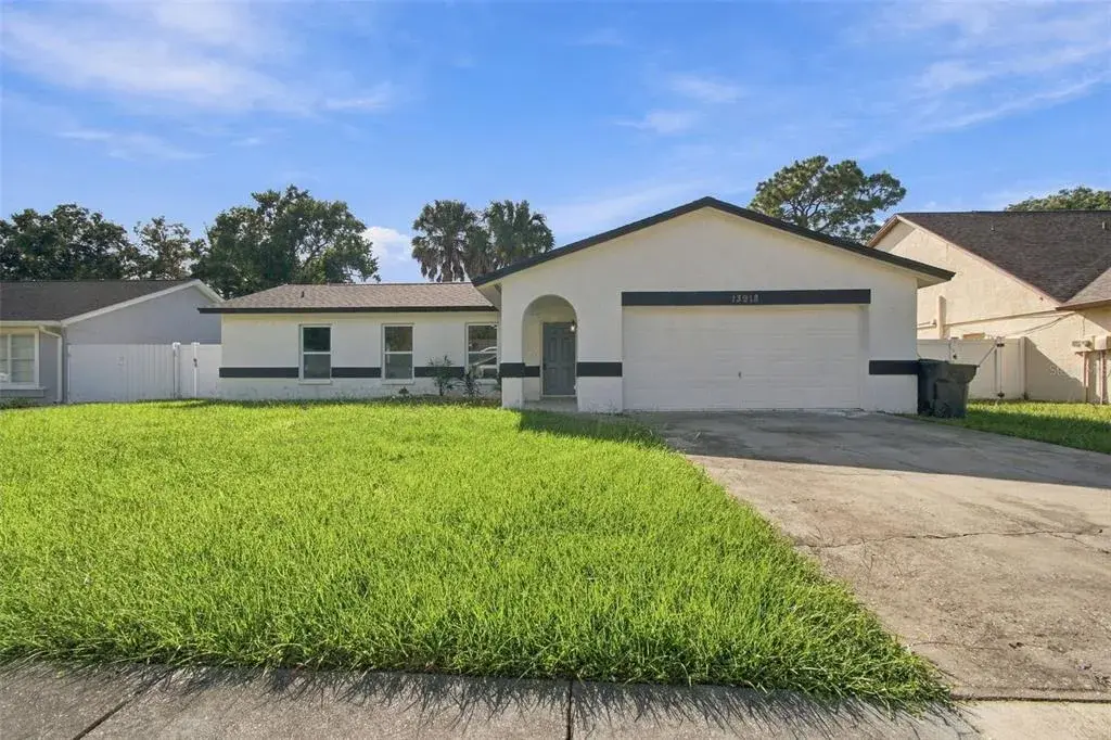 Property for sale at 13918 BRIARDALE LANE, TAMPA, FL, 33618