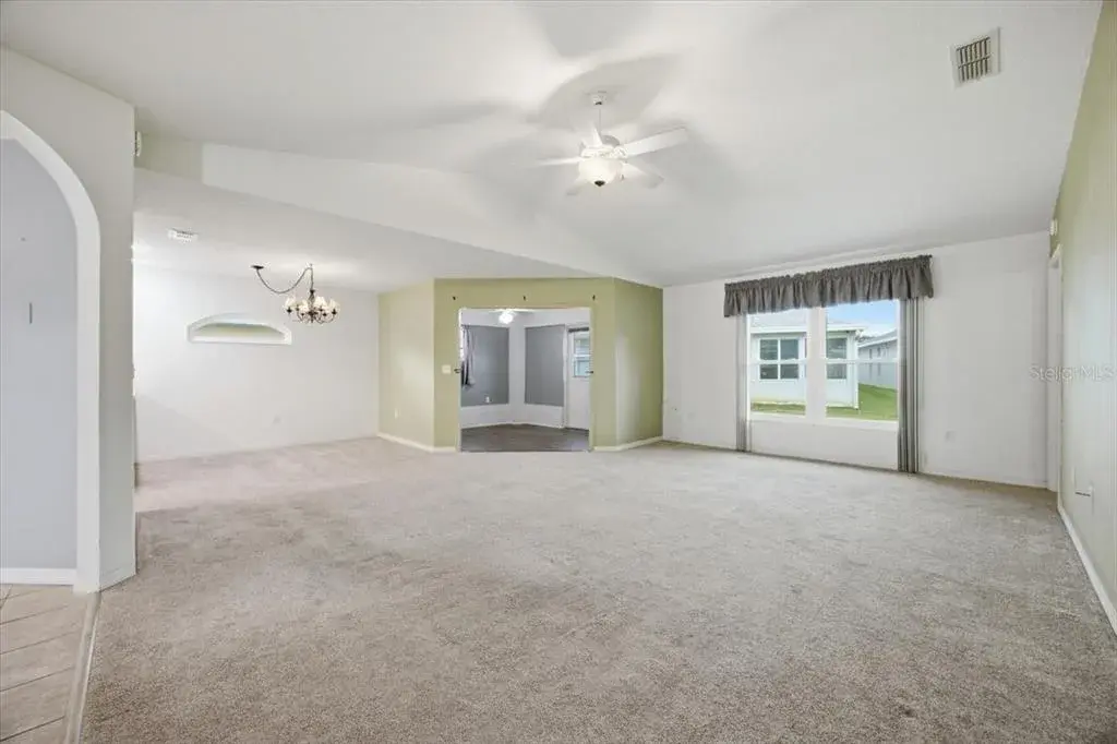 Property for sale at 686 PARADISE POINT, HAINES CITY, FL, 33844
