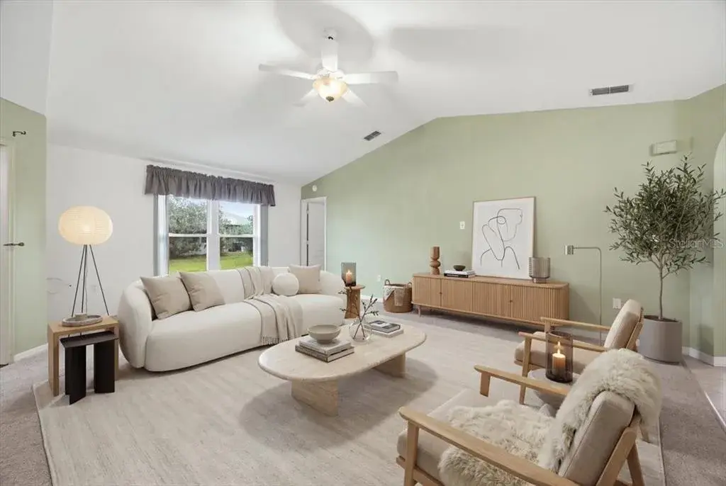 Property for sale at 686 PARADISE POINT, HAINES CITY, FL, 33844