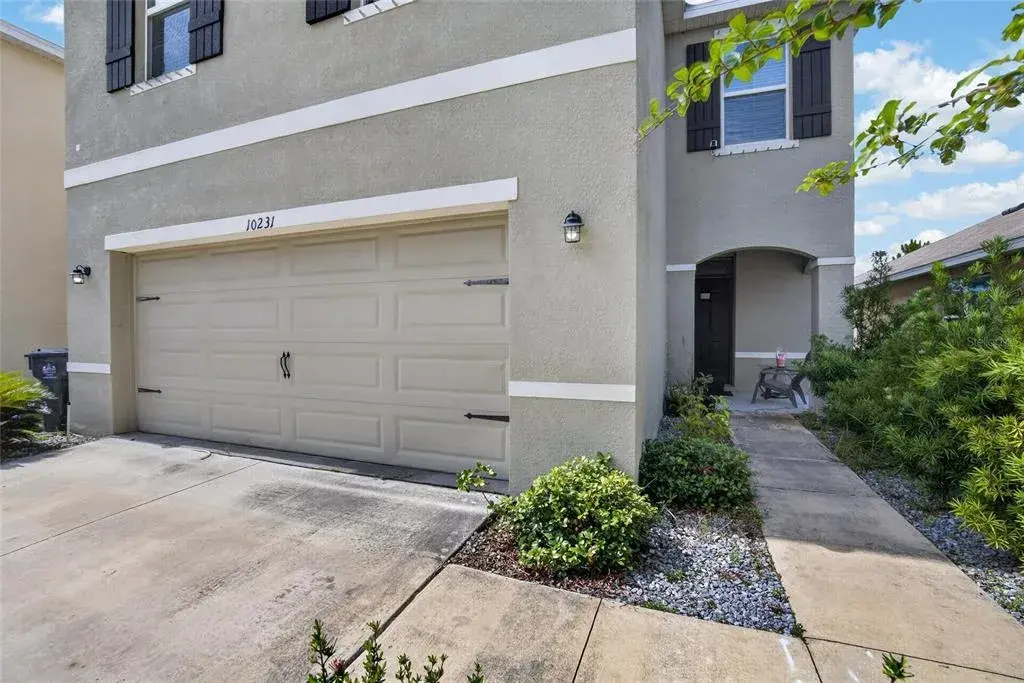 Property for sale at 10231 GEESE TRAIL CIRCLE, SUN CITY CENTER, FL, 33573