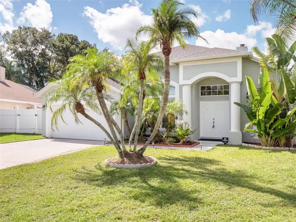 Property for sale at 11883 HARTFORDSHIRE WAY, ORLANDO, FL, 32824