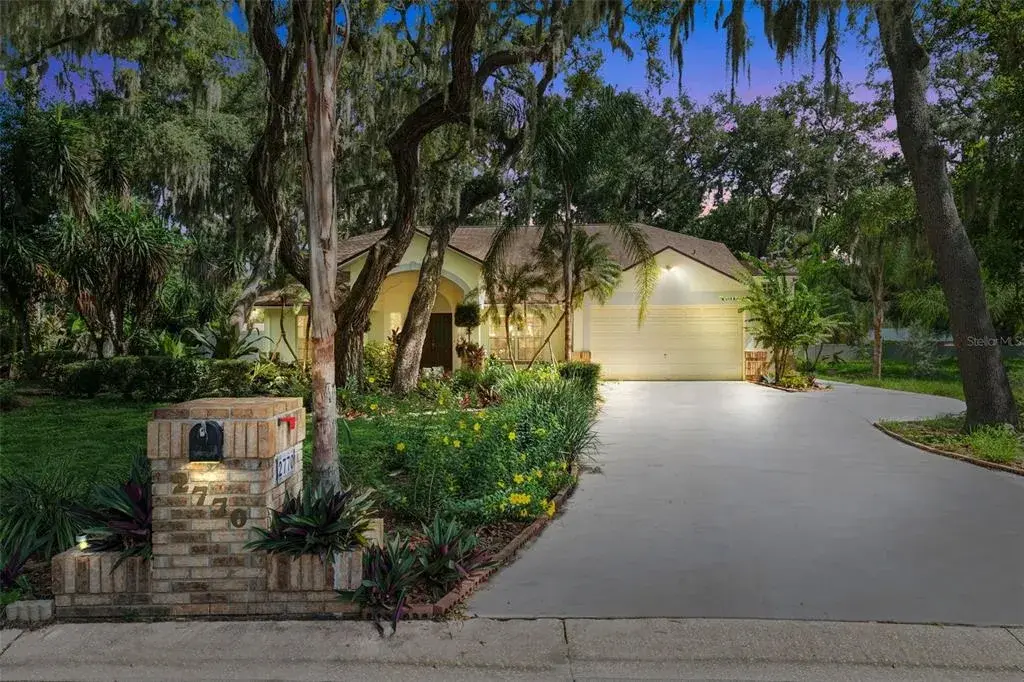 Property for sale at 2770 BUCKHORN OAKS DRIVE, VALRICO, FL, 33594