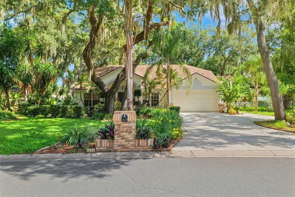 Property for sale at 2770 BUCKHORN OAKS DRIVE, VALRICO, FL, 33594