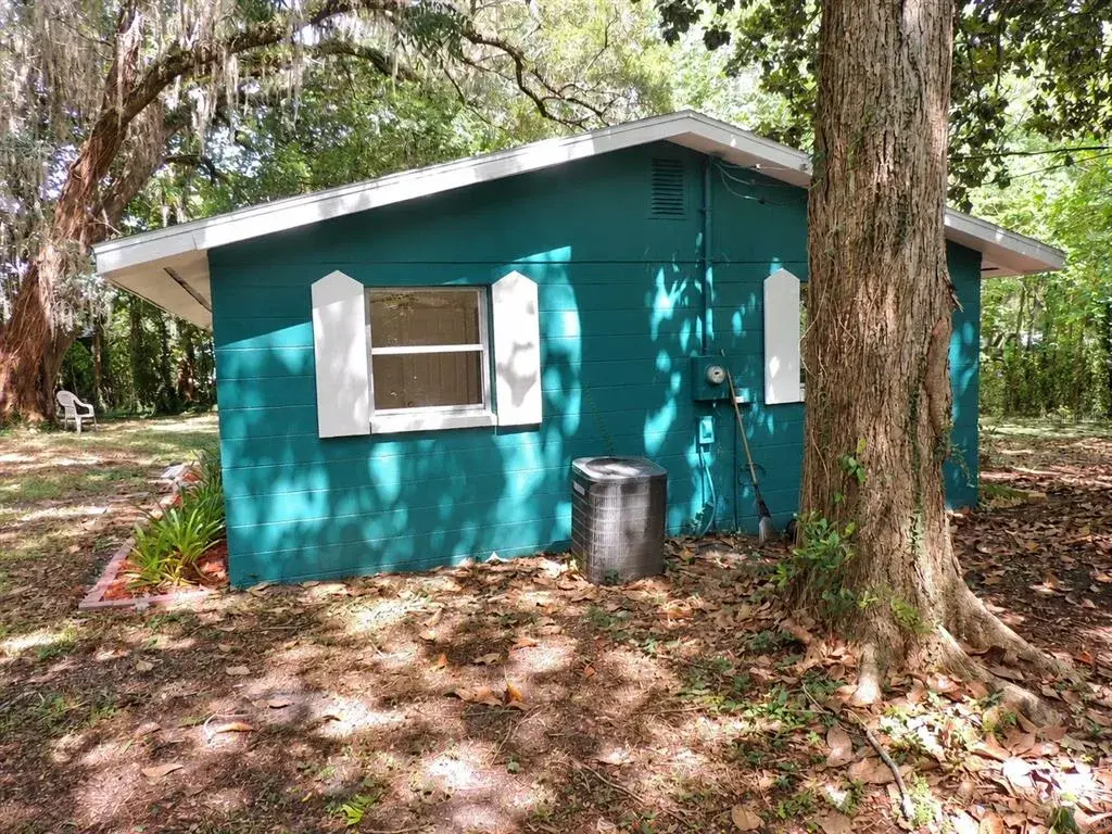Property for sale at 1146 NE 2ND PLACE, WILLISTON, FL, 32696