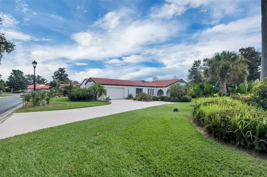 Property for sale at 559 CLUBHOUSE DRIVE, LAKE WALES, FL, 33898