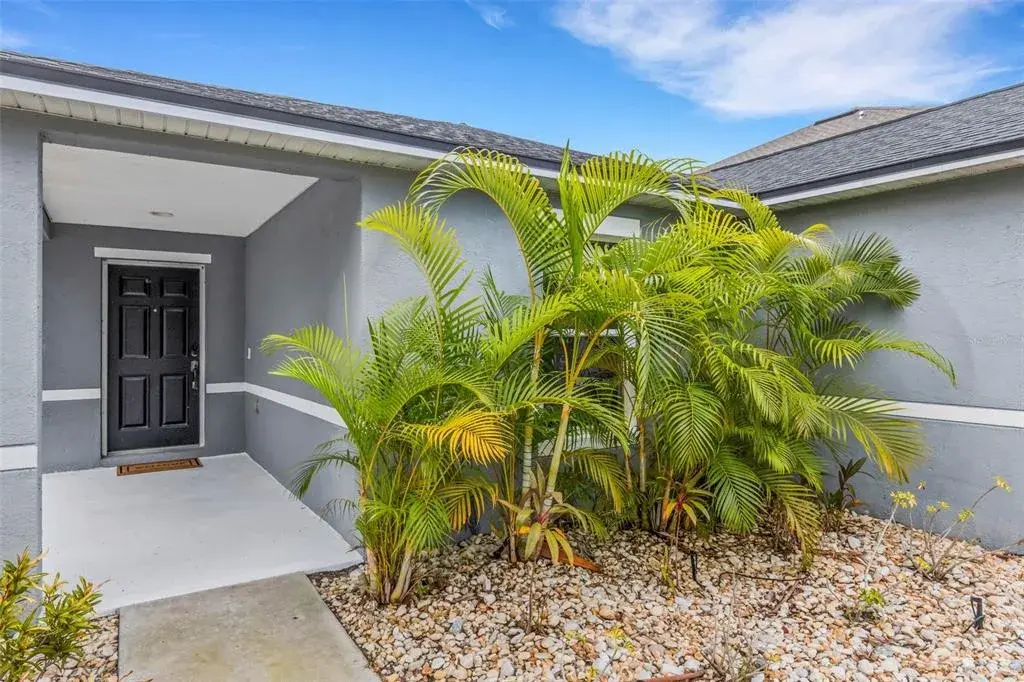Property for sale at 11136 GOLDEN SILENCE DRIVE, RIVERVIEW, FL, 33579