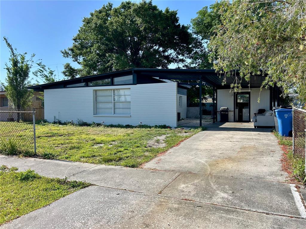 Property for sale at 7615 LAVENDER LANE, TAMPA, FL, 33619