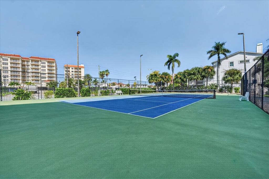Property for sale at 108 FOREST HILLS DRIVE, REDINGTON SHORES, FL, 33708